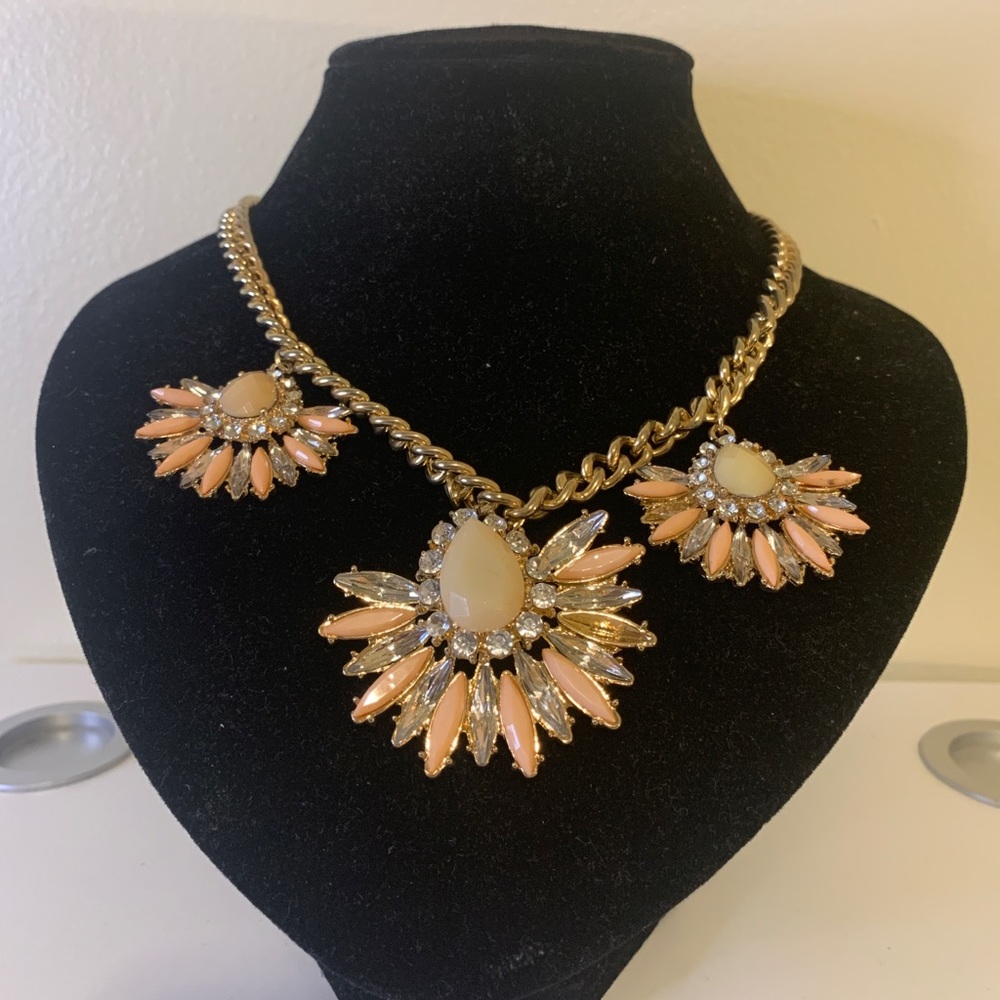 Cosmetic Necklace gold,  pink  and rhinestones